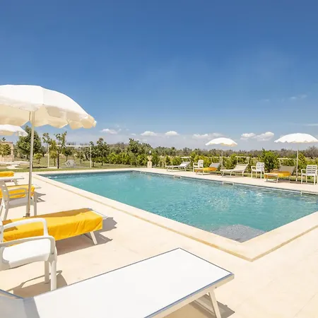 فيلة Tenuta Melissa Aradeo