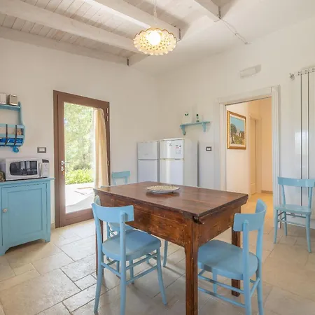 فيلة Tenuta Melissa