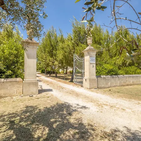 Tenuta Melissa * Aradeo