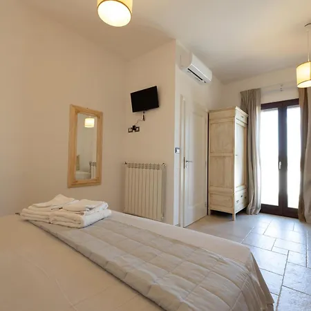 فيلة Tenuta Melissa Aradeo